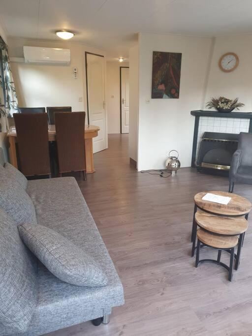 פוטן Cozy Chalet For 4 Veluwe מראה חיצוני תמונה